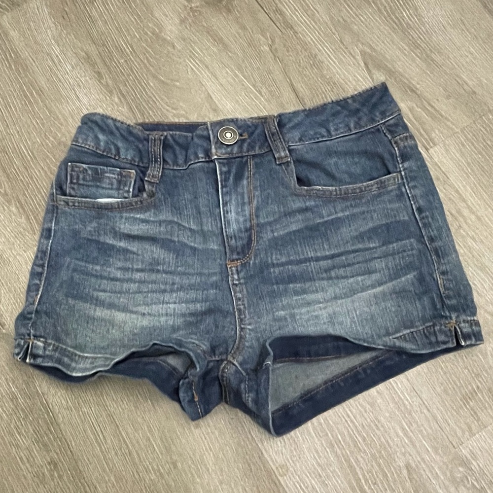 American Original Rewash Brand denim shorts